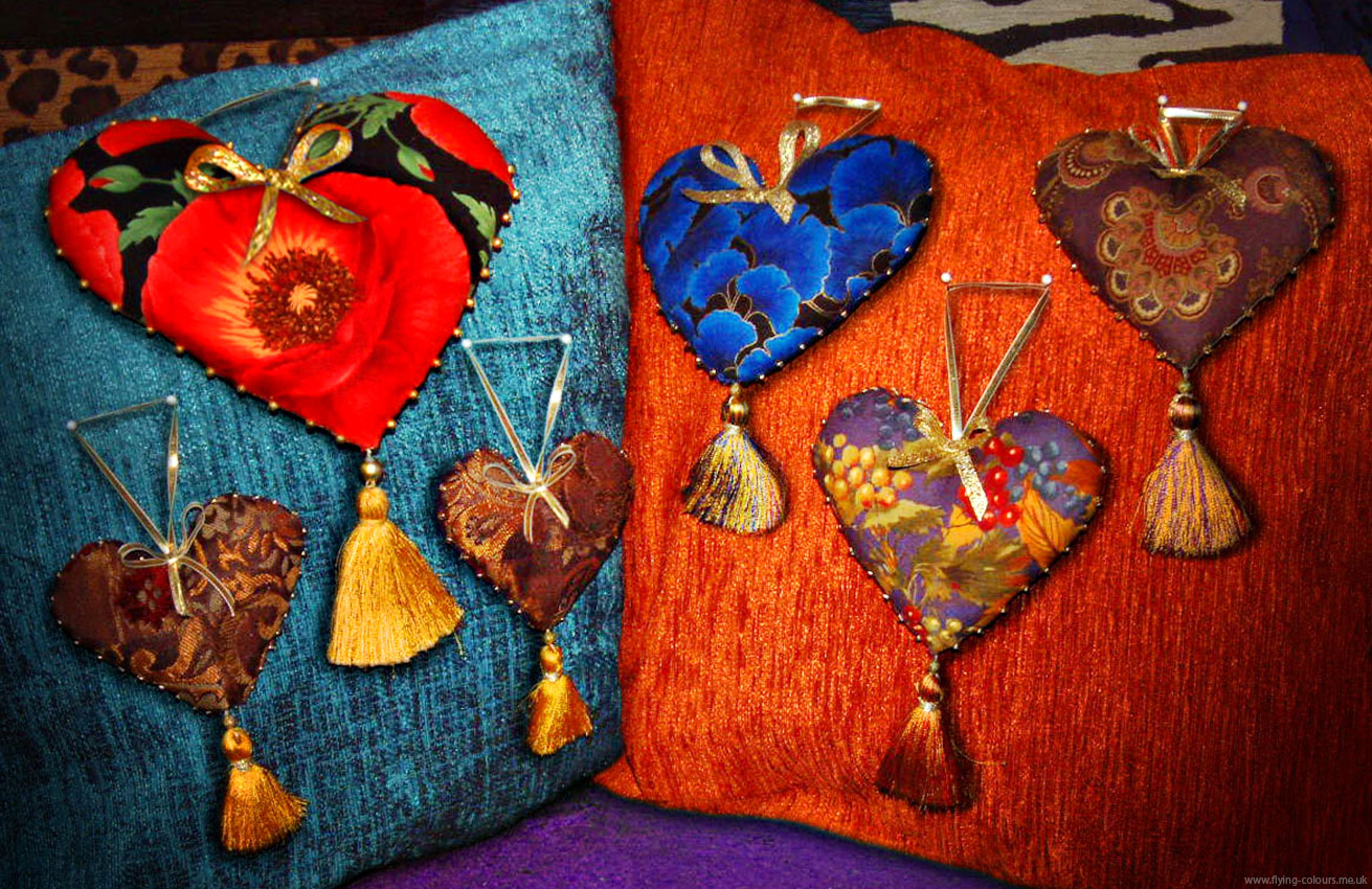 Small bags for phone, wallet & keys, coin purses, drawstring bags